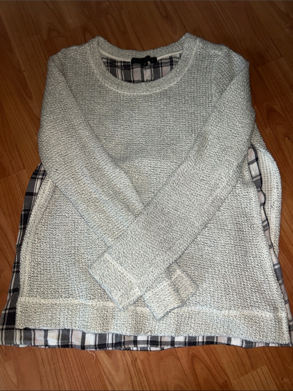 SANCTUARY WOMENS Cream Knit Sweater with Plaid Back on the sides so soft